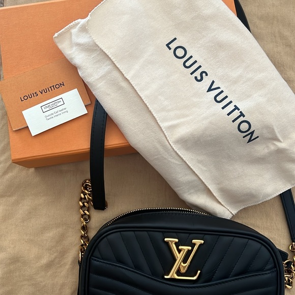 Louis Vuitton New Wave Crossbody Authentic Preloved - Picture 10 of 10